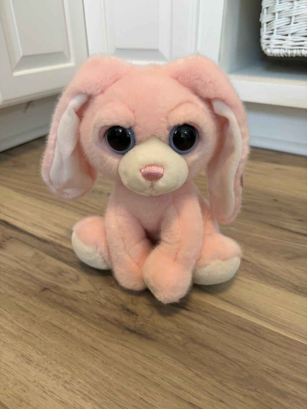 NWT Aurora Dreamy Eyes Pink Bunny Rabbit Plush 9” Stuffed Animal